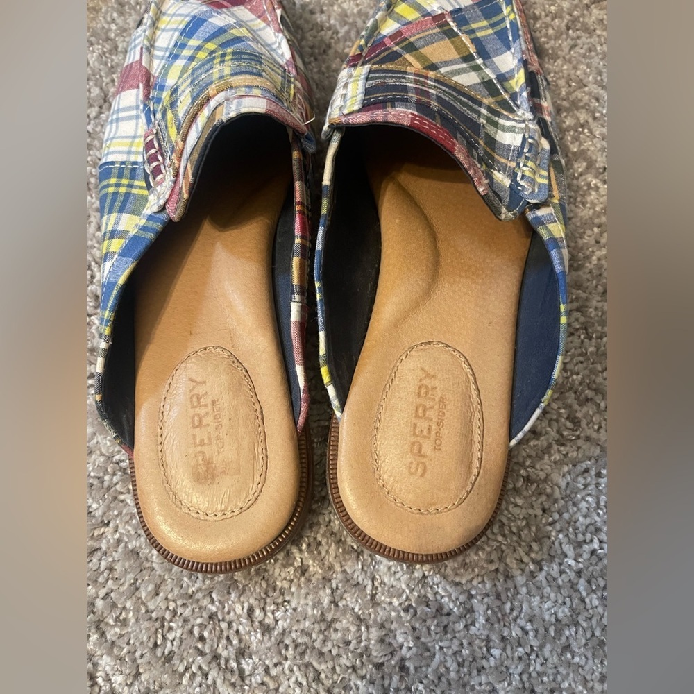 Sperry Seaport Fina mules in a multicolor madras plaid fabric - Picture 4 of 6
